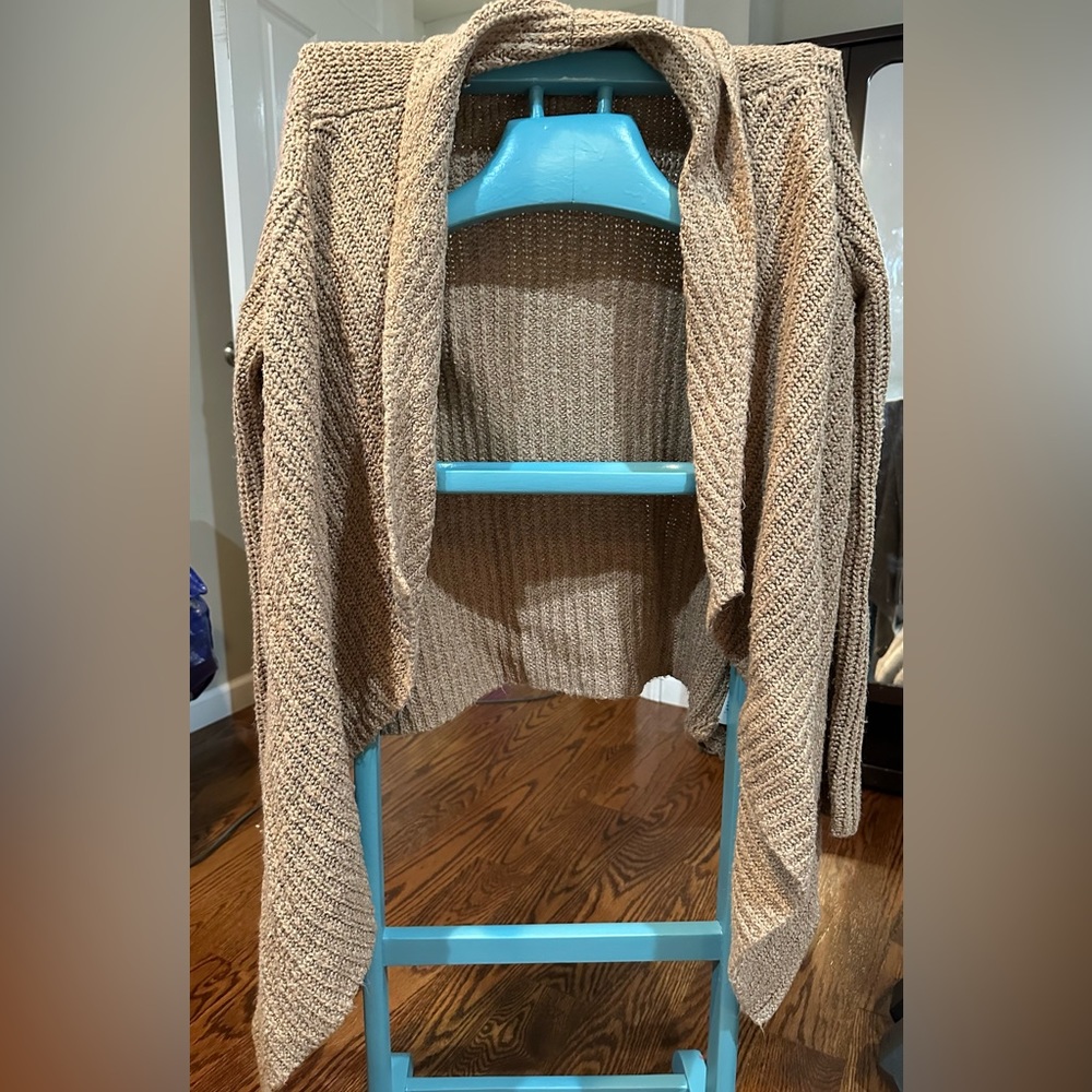 Abercrombie cardigan sweater size s